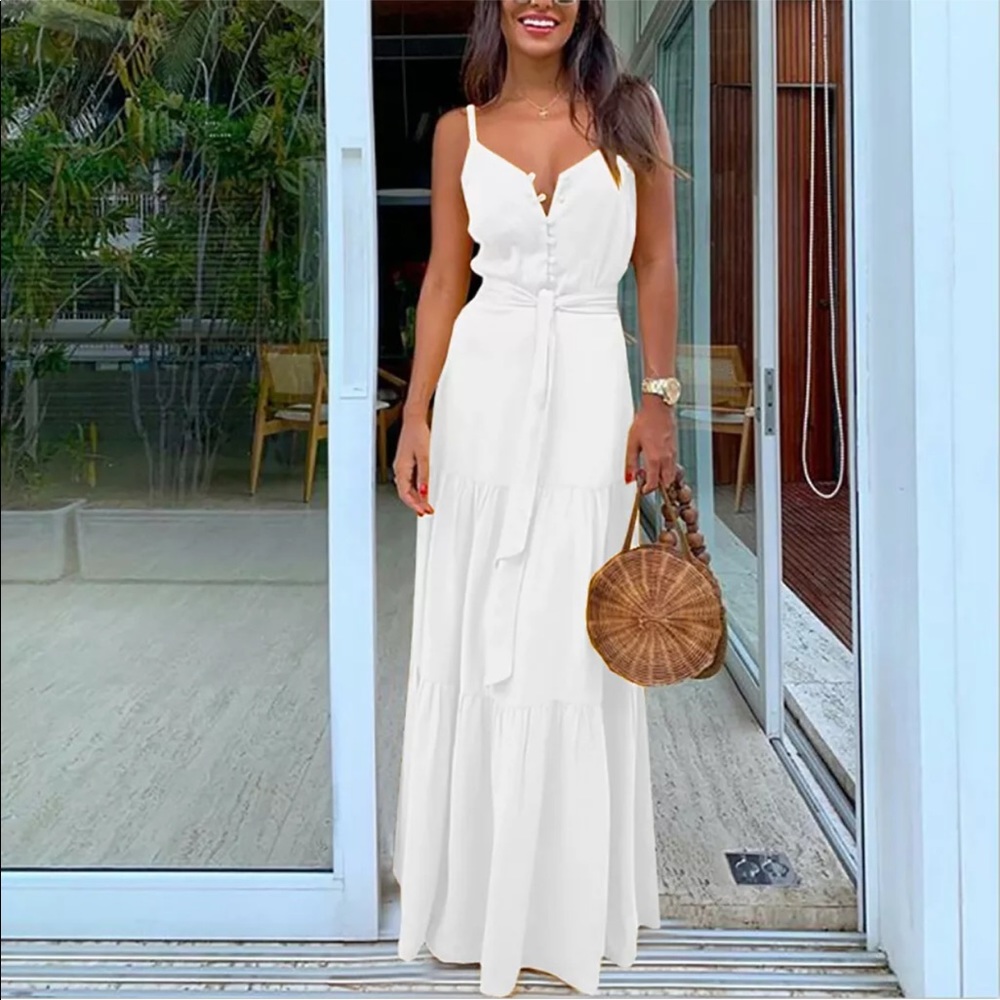 Buttoned, Spaghetti Strap, Ruffled, Maxidress - Picture 3 of 16